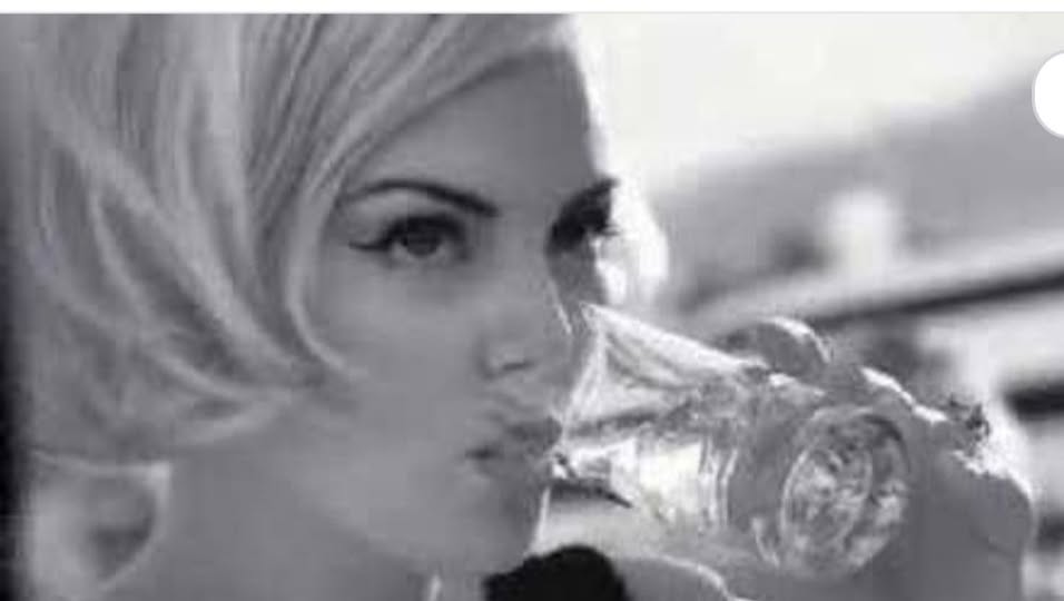 GLI INIZI DI CHARLIZE THERON